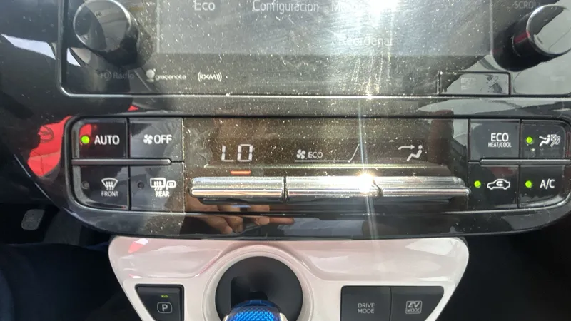 Toyota Prius 2017