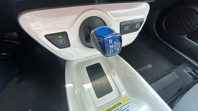 Toyota Prius 2017