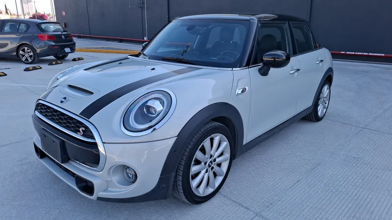 Mini Mini 2021