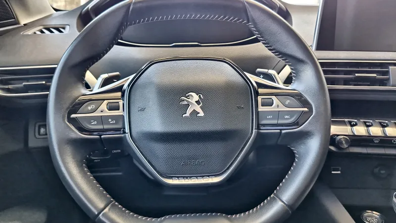 Peugeot Nueva 3008 2023