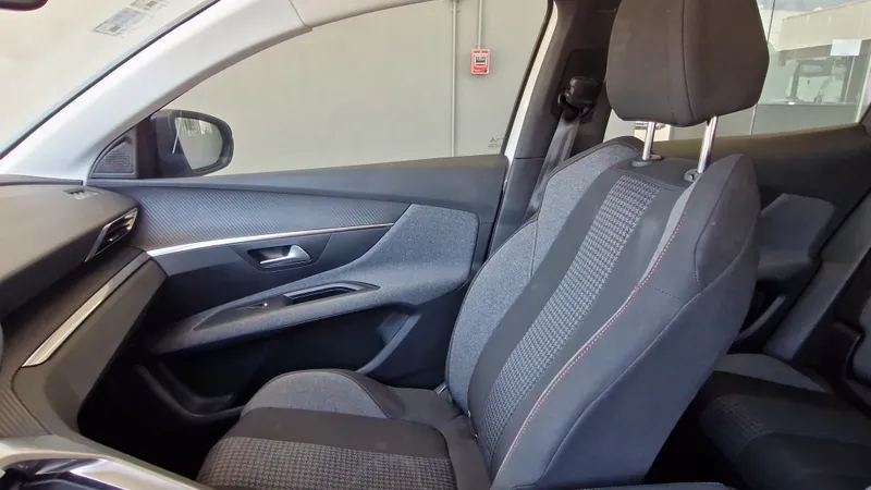 Peugeot Nueva 3008 2023