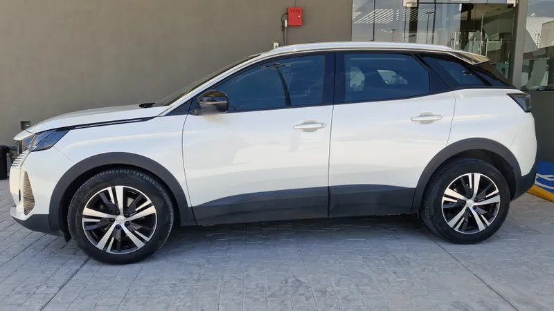 Peugeot Nueva 3008 2023