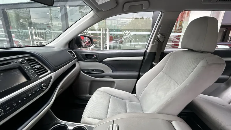 Toyota Highlander 2019