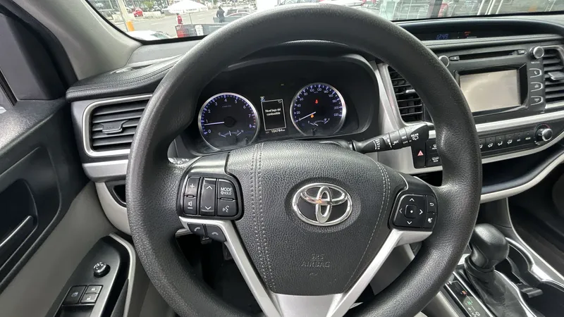 Toyota Highlander 2019