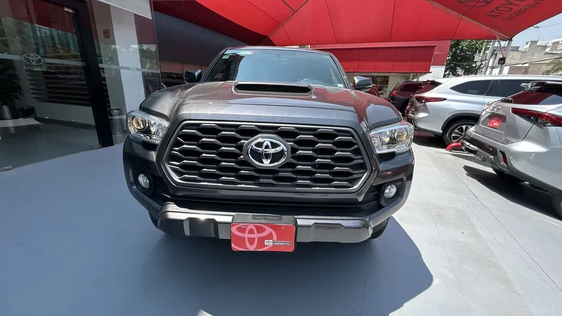 Toyota Tacoma 2023