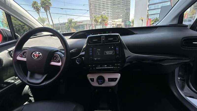 Toyota Prius 2017