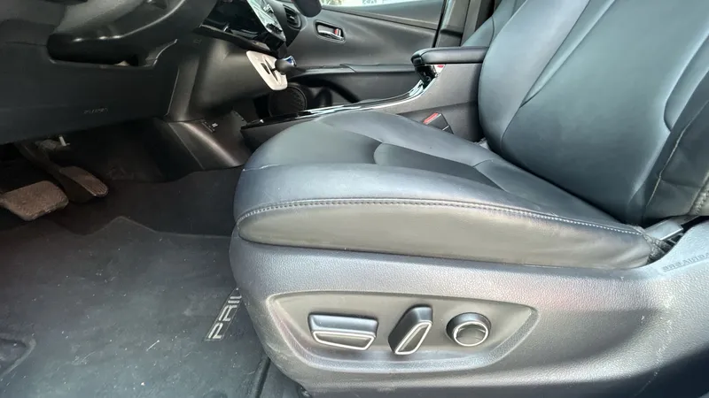 Toyota Prius 2017