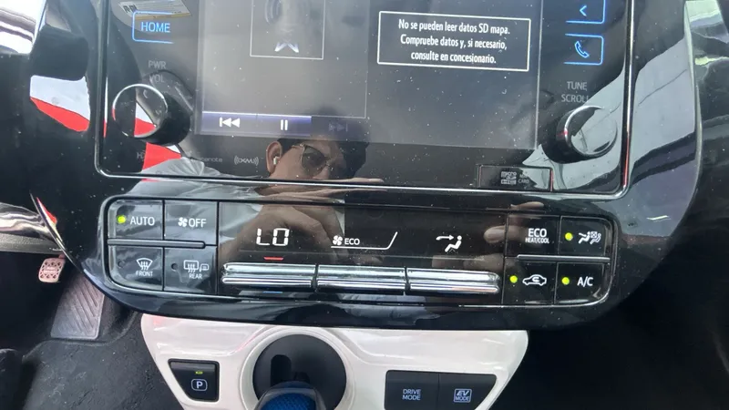 Toyota Prius 2017