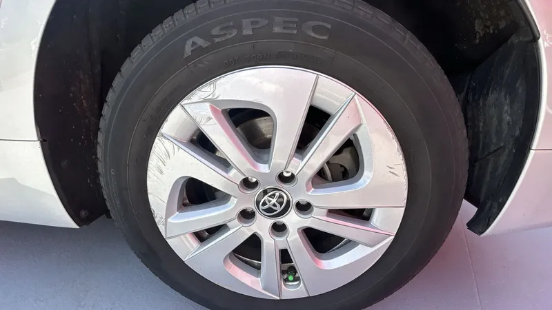 Toyota Prius 2017