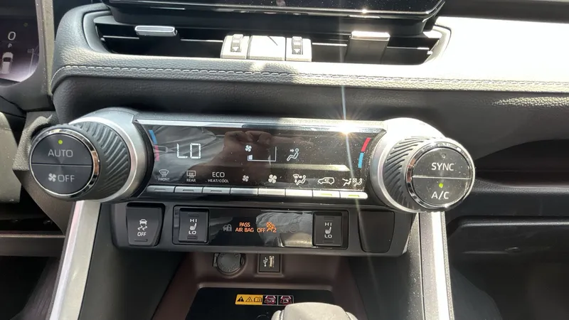 Toyota Rav4 2024