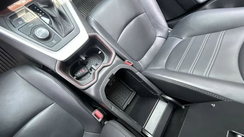 Toyota Rav4 2024