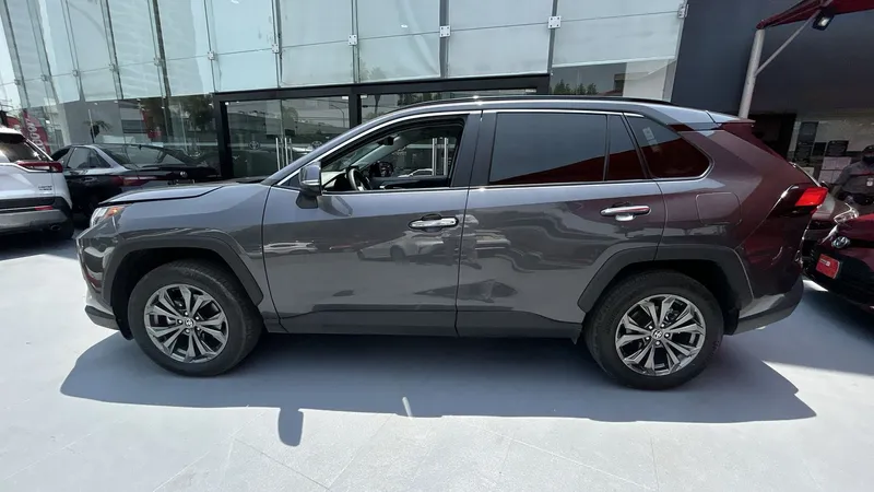 Toyota Rav4 2024