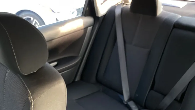 Nissan Sentra 2018