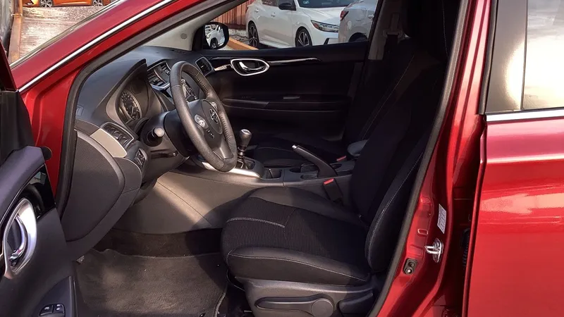 Nissan Sentra 2018