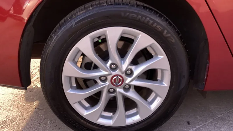 Nissan Sentra 2018