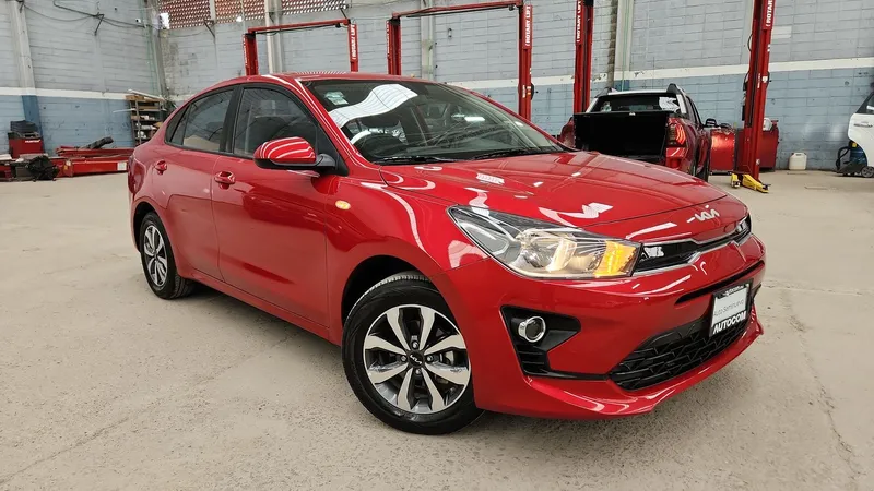 Kia Rio Sedan 2023