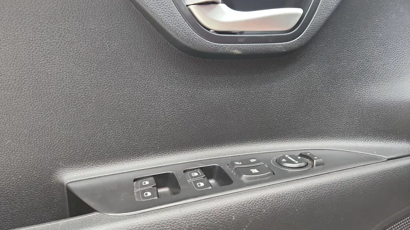 Kia Rio Sedan 2023
