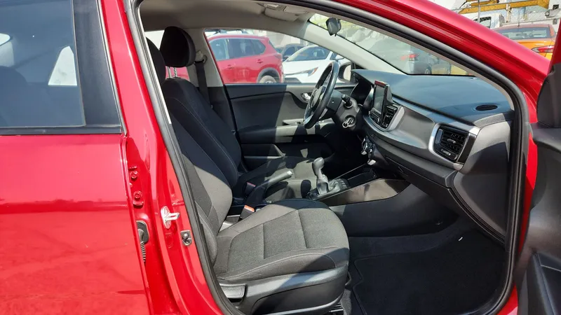 Kia Rio Sedan 2023