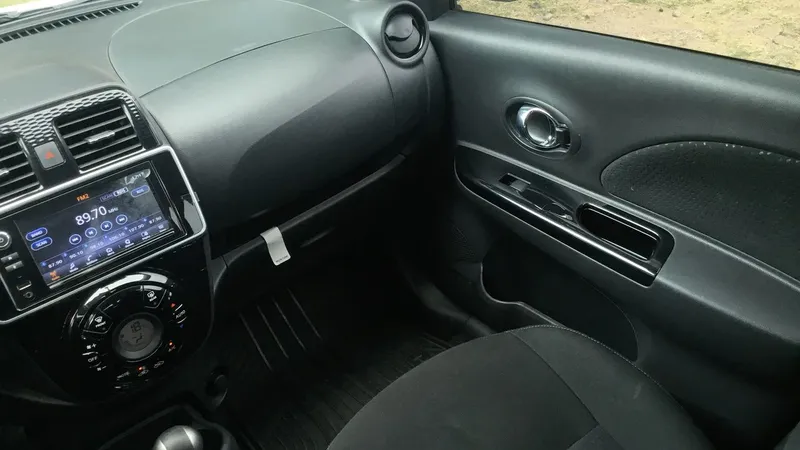 Nissan March 2023