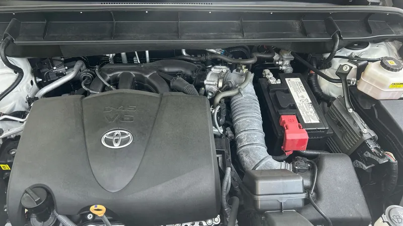 Toyota Highlander 2021