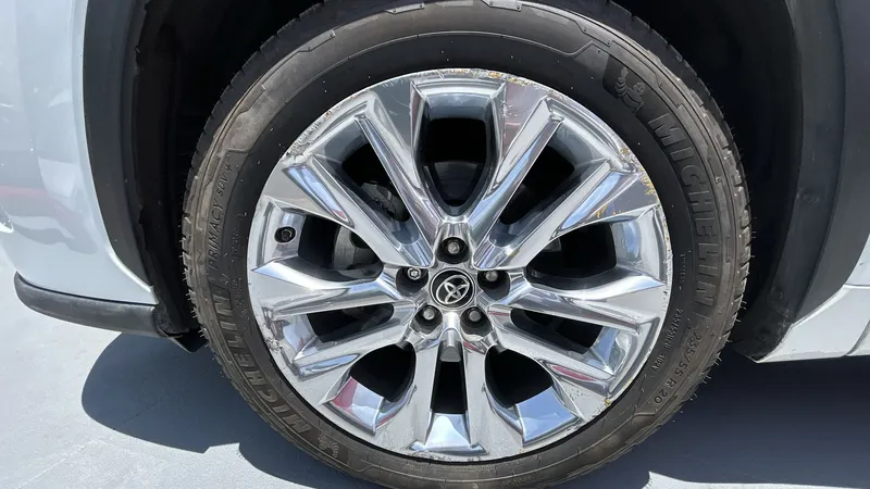 Toyota Highlander 2021