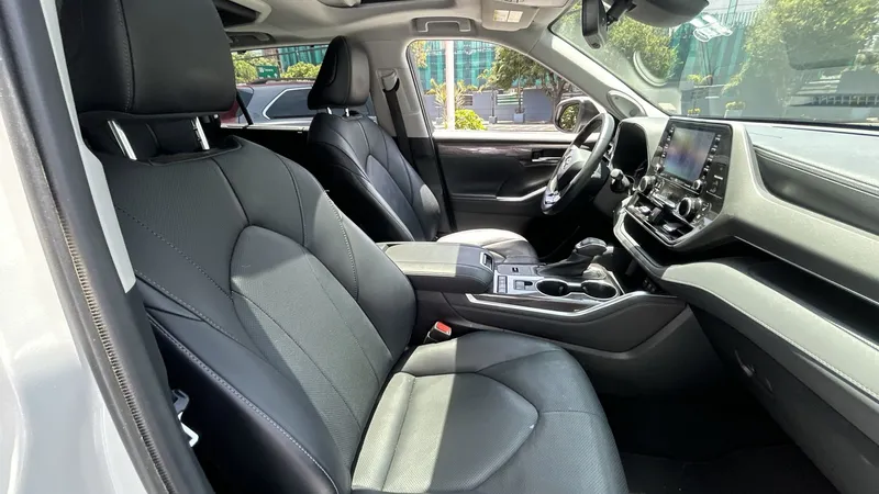 Toyota Highlander 2021
