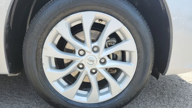 Nissan Sentra 2017