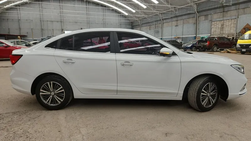 Mg Mg5 2023
