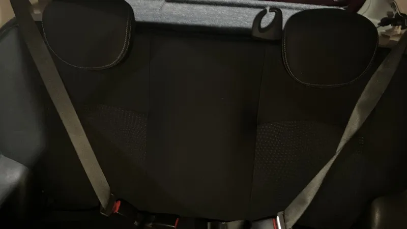 Nissan March 2022
