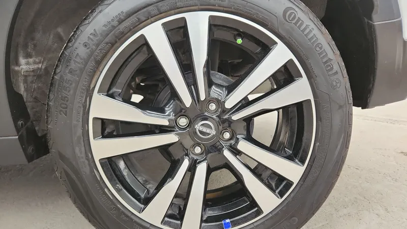 Nissan Kicks 2023
