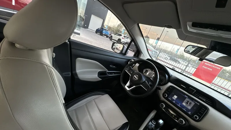 Nissan Versa 2023