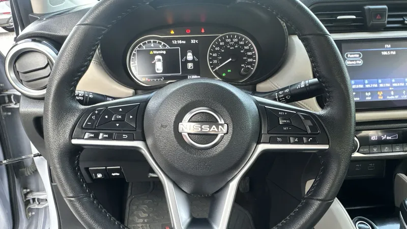 Nissan Versa 2023