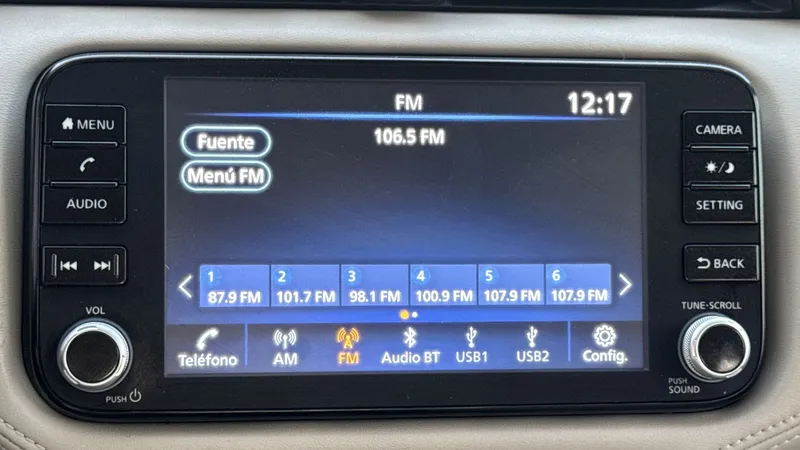 Nissan Versa 2023