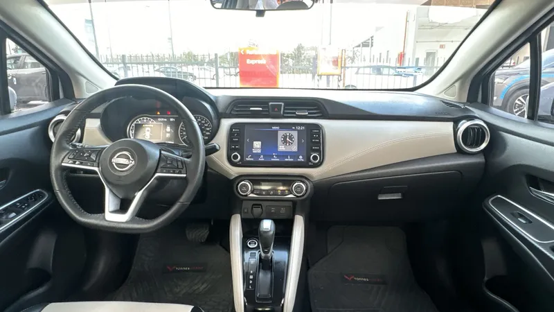 Nissan Versa 2023