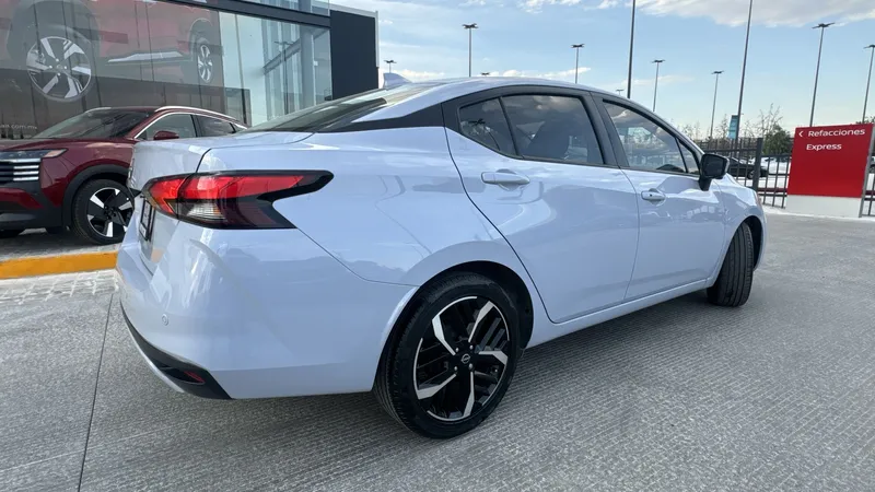 Nissan Versa 2023