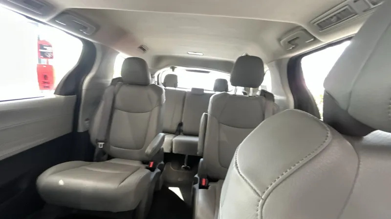 Toyota Sienna 2021