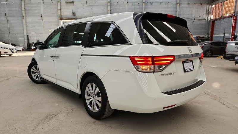 Honda Odyssey 2016