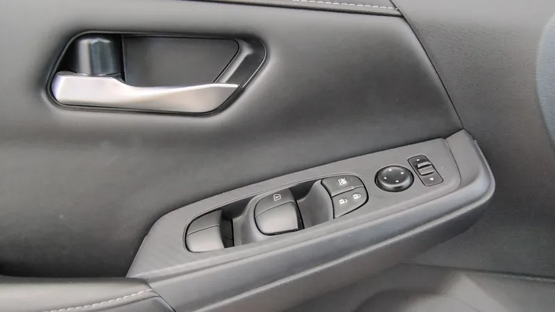 Nissan Sentra 2023