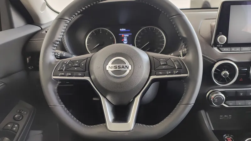 Nissan Sentra 2023