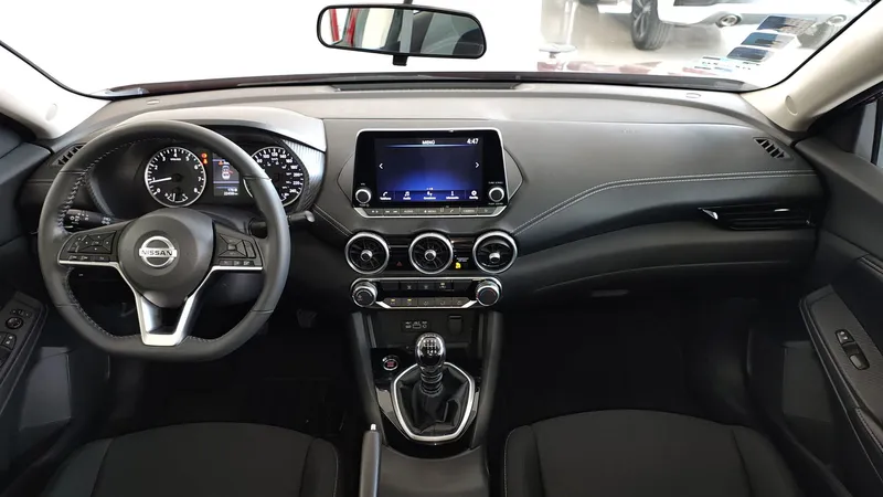 Nissan Sentra 2023