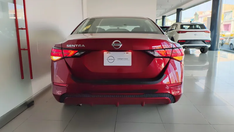 Nissan Sentra 2023