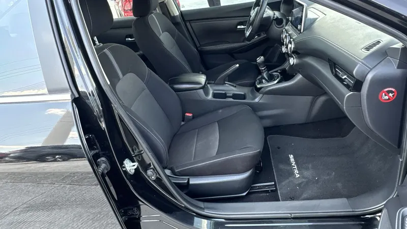 Nissan Sentra 2020