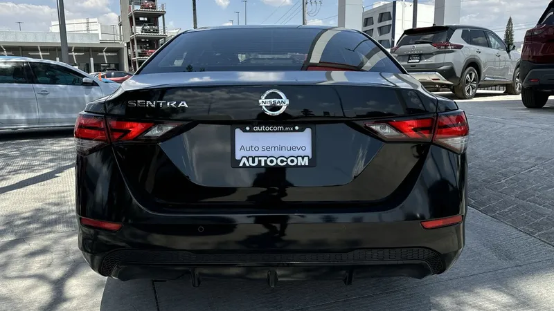 Nissan Sentra 2020