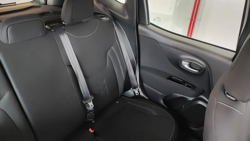 Jeep Renegade 2024