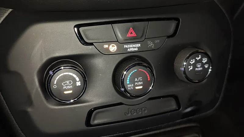Jeep Renegade 2024