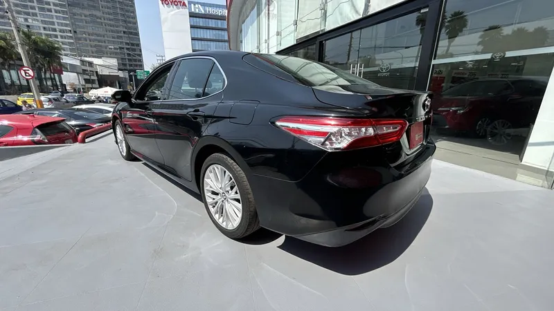 Toyota Camry 2020