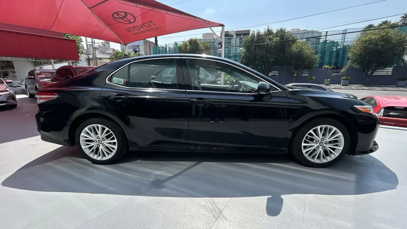 Toyota Camry 2020