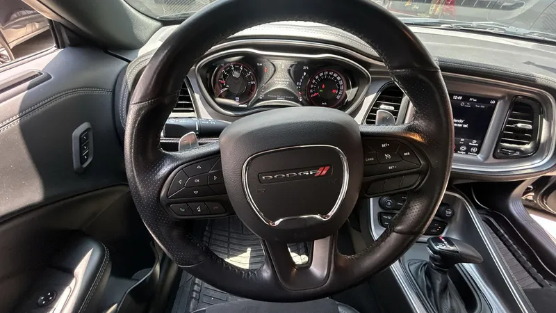 Dodge Charger 2021