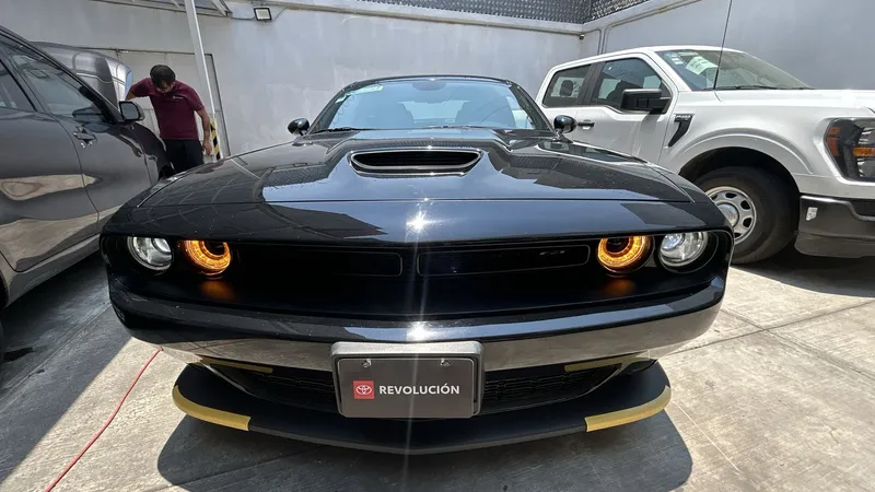 Dodge Charger 2021