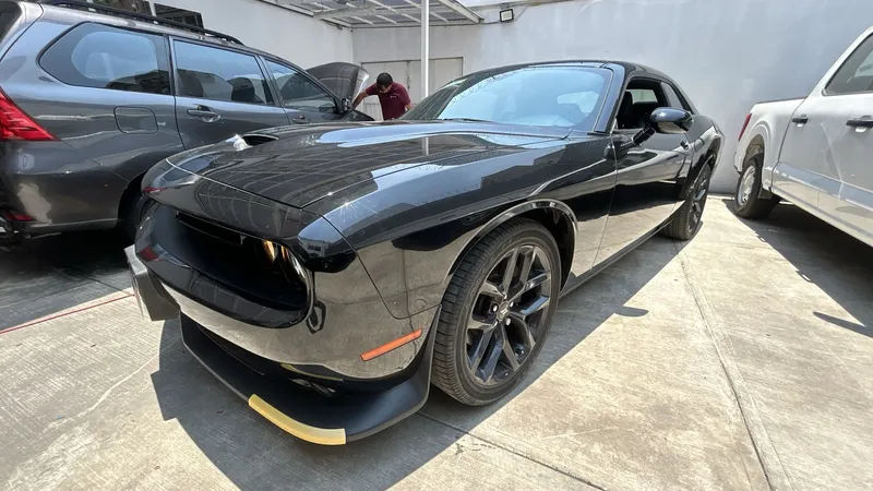 Dodge Charger 2021